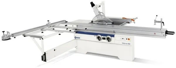 SCM Kreissäge, SI 400 NOVA mit neigbarem Sägeblatt und Rolltisch.
